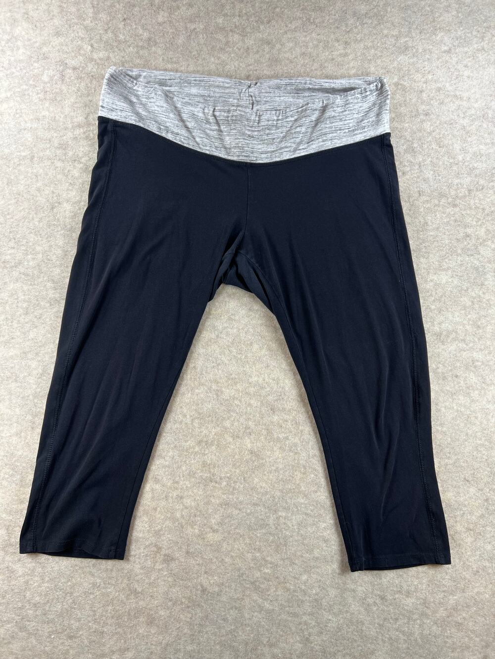 Motherhood Maternity Cropped Capri Knit Stretch Pants Black Gray XL